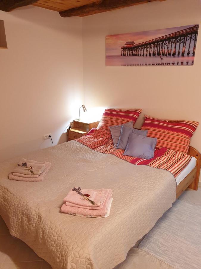 Kis Haz Apartman Залачань Экстерьер фото